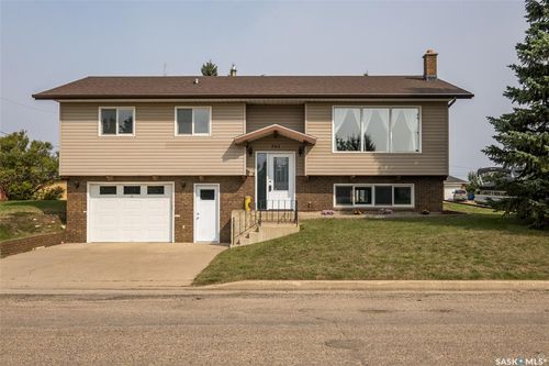 701 Northridge Crt, Shellbrook, SK, S0J2E0 | Card Image