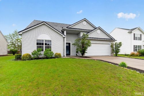 11506 Maywin Dr, Fort Wayne, IN, 46818-8755 | Card Image