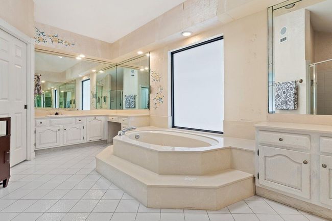 264 Deer Creek Woodlake Cir, House other with 4 bedrooms, 3 bathrooms and null parking in Deerfield Beach FL | Image 35