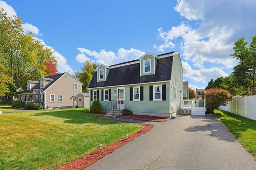 26 Crestwood Cir, Lawrence, MA, 01843-1951 | Card Image