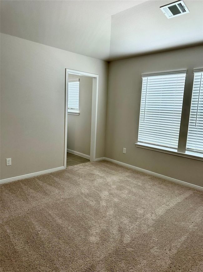 En-suite Bedroom 2nd floor | Image 19