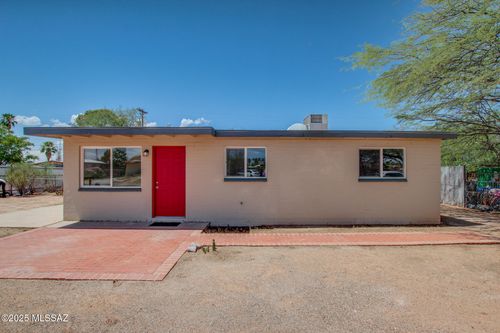 2018 Cloverland Ave, Tucson, AZ, 85711-6518 | Card Image