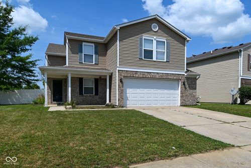 8468 Ash Grove Dr, Camby, IN, 46113-8109 | Card Image