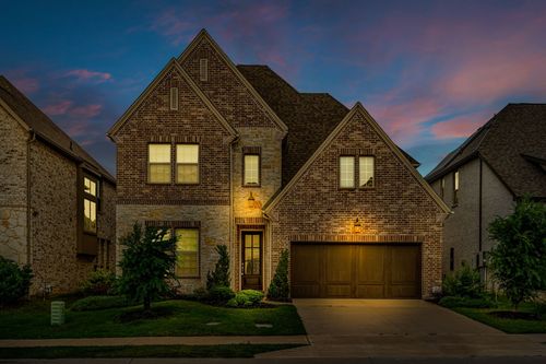 7819 Ux Bridge Dr, Irving, TX, 75063-1265 | Card Image