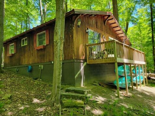 107 Jumento Cays Ct, Dubois, PA, 15801 | Card Image
