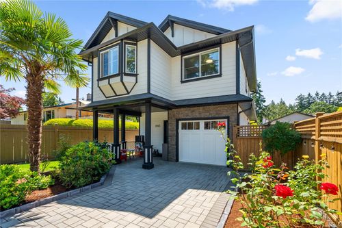 1183 Marchant Rd, Brentwood Bay, BC, V8M1G7 | Card Image