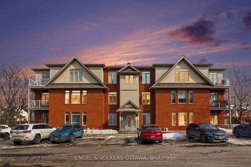 b-300 Meilleur Pvt, Ottawa, ON, K1L0A2 | Card Image