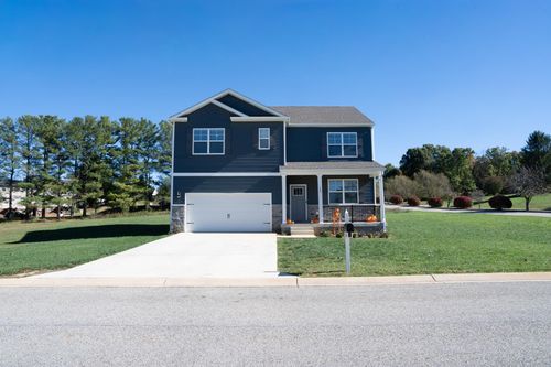 180 Waterfront Dr, RAPHINE, VA, 24472-2545 | Card Image