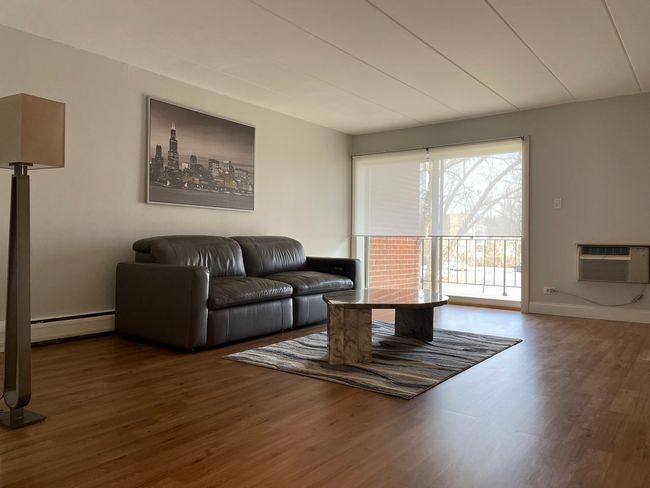 APT-230N - 18 E Old Willow Rd, Condo with 2 bedrooms, 2 bathrooms and 2 parking in Prospect Heights IL | Image 7