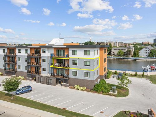 12-750 S Pier Drive, Sheboygan, WI, 53081 | Card Image
