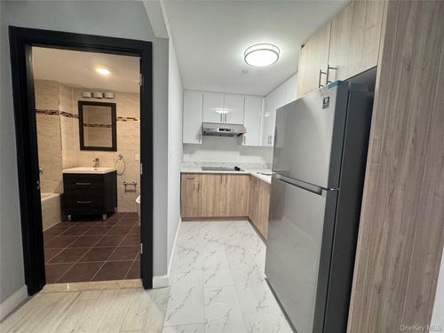 3a-3520 146th Street, New York, NY, 11354 | Card Image