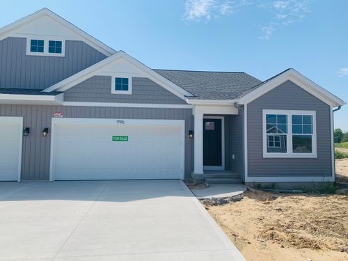 1-996 Comstock Park Dr Nw, Comstock Park, MI, 49321 | Card Image