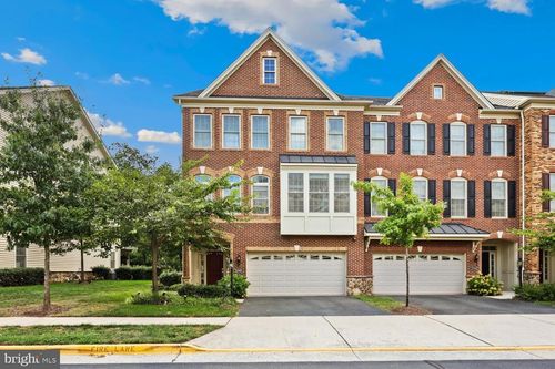 22565 Windsor Locks Sq, ASHBURN, VA, 20148-6625 | Card Image