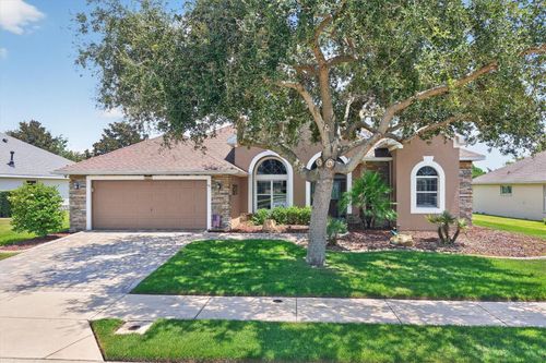 8920 Bridgeport Bay Cir, Mount Dora, FL, 32757-8838 | Card Image
