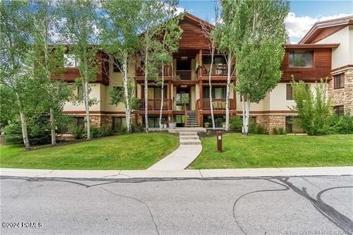 apt-e4-1600 Pinebrook Boulevard, Park City, UT, 84098 | Card Image