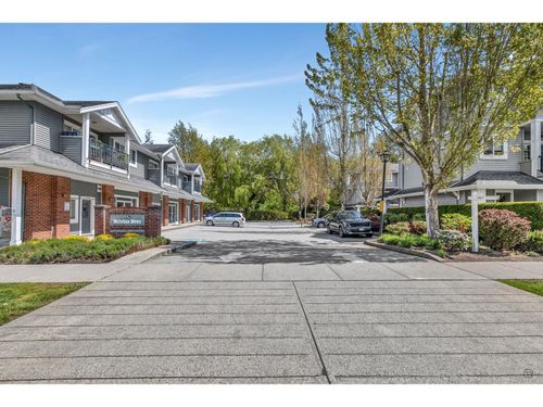 6-5988 Old Mclellan Rd, Surrey, BC, V3S1N3 | Card Image