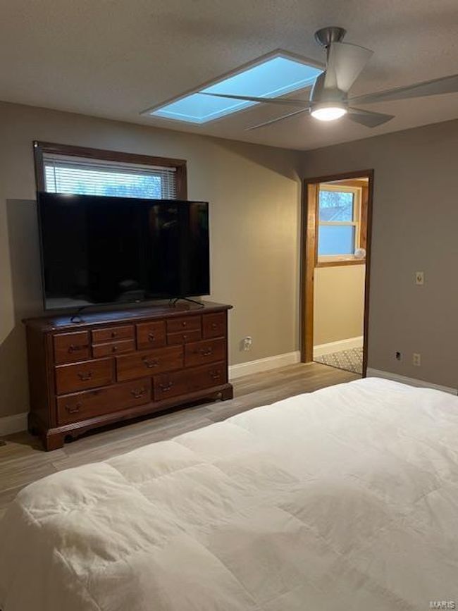 View of unfurnished bedroom | Image 9