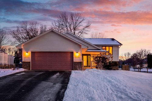12635 91st Ave N, Maple Grove, MN, 55369-6510 | Card Image