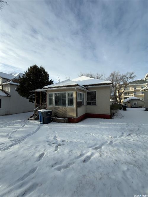 1131 104th St, North Battleford, SK, S9A1N5 | Card Image