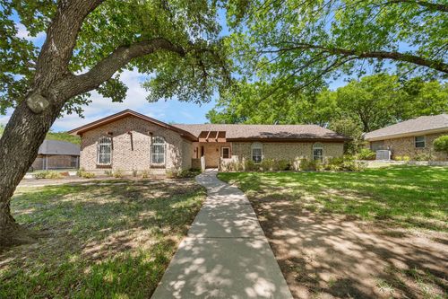 104 W Oak Valley Dr, Colleyville, TX, 76034-3227 | Card Image