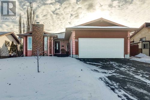 67 Howarth St, Red Deer, AB, T4N6J8 | Card Image