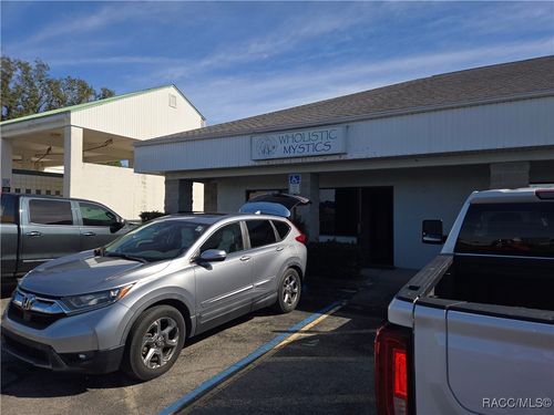 425 S Croft Ave, Inverness, FL, 34453-9570 | Card Image