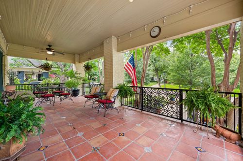 2307 5th Ave, Fort Worth, TX, 76110-2540 | Card Image