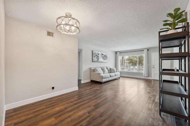 APT-47 - 2461 Rhodesian Dr, Condo with 2 bedrooms, 2 bathrooms and null parking in CLEARWATER FL | Image 6