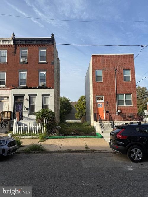 3103 Clifford St, PHILADELPHIA, PA, 19121-2516 | Card Image