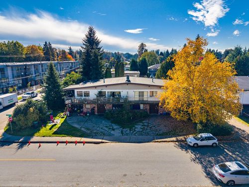 780-782 Catherine Ave, Coquitlam, BC, V3J7H5 | Card Image