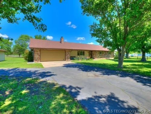 419907 E 1153 Rd, Checotah, OK, 74426-5650 | Card Image