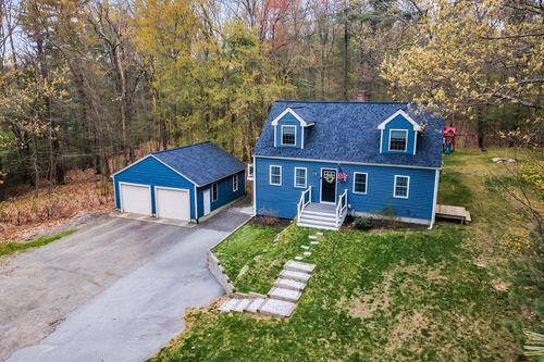 117 South St, Douglas, MA, 01516-2553 | Card Image