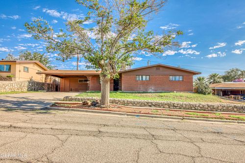 3405 Sirius Avenue Avenue, El Paso, TX, 79904 | Card Image