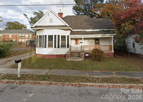 1015 Clark St, Rocky Mount, NC, 27801-5732 | Card Image