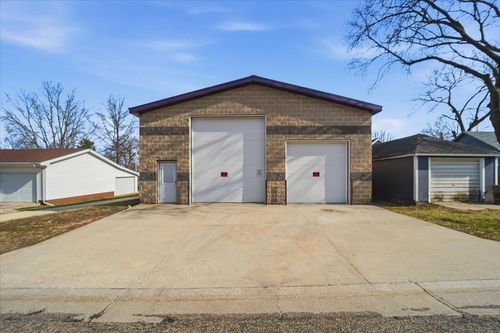 112 N 4th St, Greene, IA, 50636-9767 | Card Image