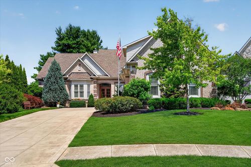 15752 Hawks Way, Carmel, IN, 46033-8150 | Card Image