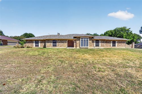 1226 Ranch Valley Dr, Desoto, TX, 75115-3514 | Card Image