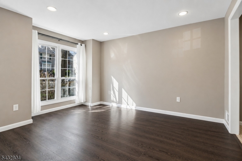 Residential Lease in Newark City 5