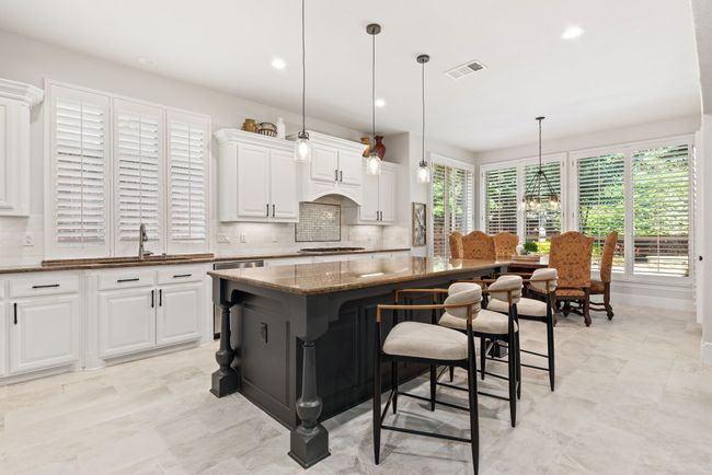 9101 Cedar Rdg, House other with 5 bedrooms, 5 bathrooms and null parking in Lantana TX | Image 10