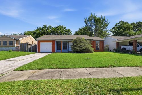 4223 S Acres Dr, Houston, TX, 77047-1136 | Card Image