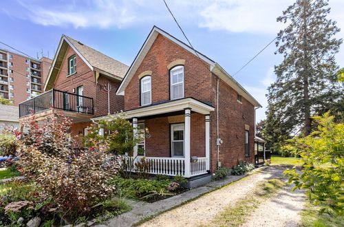 193 Lake St, Peterborough, ON, K9J2H4 | Card Image