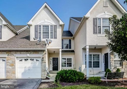 18 Madison Way, DOWNINGTOWN, PA, 19335-5329 | Card Image