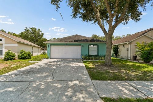 5936 Lake Front Drive, WESLEY CHAPEL, FL, 33545 | Card Image
