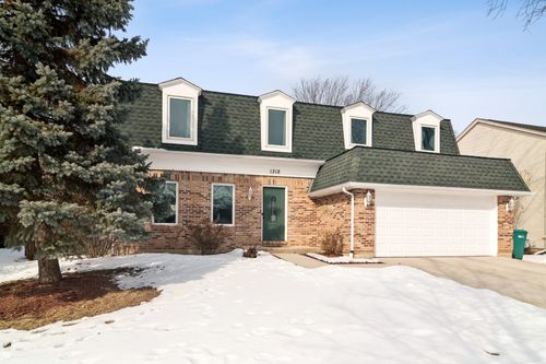 1318 Gail Dr, Buffalo Grove, IL, 60089-1142 | Card Image