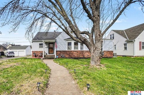 508 S 8th St, Council Bluffs, IA, 51501-4163 | Card Image