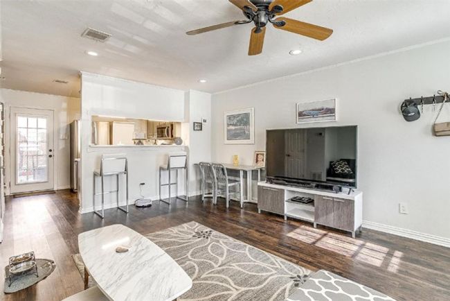 32 Abbey Rd, Condo with 2 bedrooms, 2 bathrooms and null parking in Euless TX | Image 6