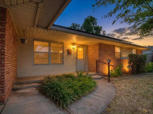 225 Mimosa Drive, Norman, OK, 73069 | Card Image