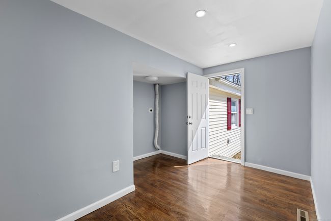 28 Shortwoods Rd, House other with 3 bedrooms, 2 bathrooms and null parking in New Fairfield CT | Image 7