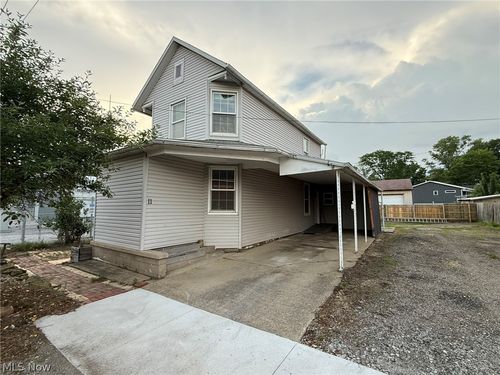 11 Sherman St, Dennison, OH, 44621-1249 | Card Image