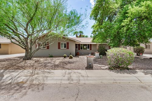 8325 E Hazelwood St, Scottsdale, AZ, 85251-1751 | Card Image